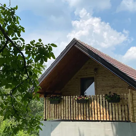 Vikend Kuca Pod Lipom Дом отдыха Рудник