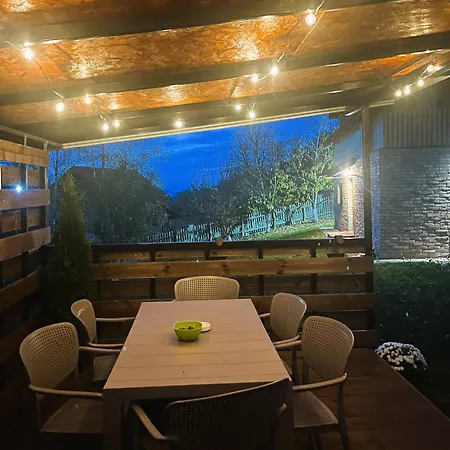 Vikend Kuca Pod Lipom Casa vacanze